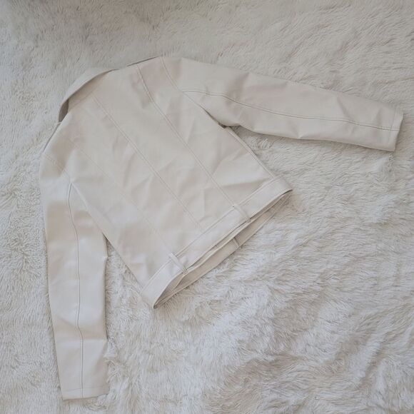 New Superdown Revolve Kailey Moto jacket size Medium - Picture 7 of 8